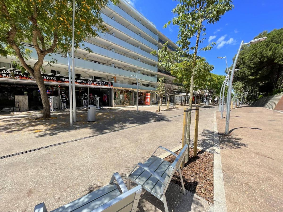 Rentalmar Goya Salou Exteriör bild