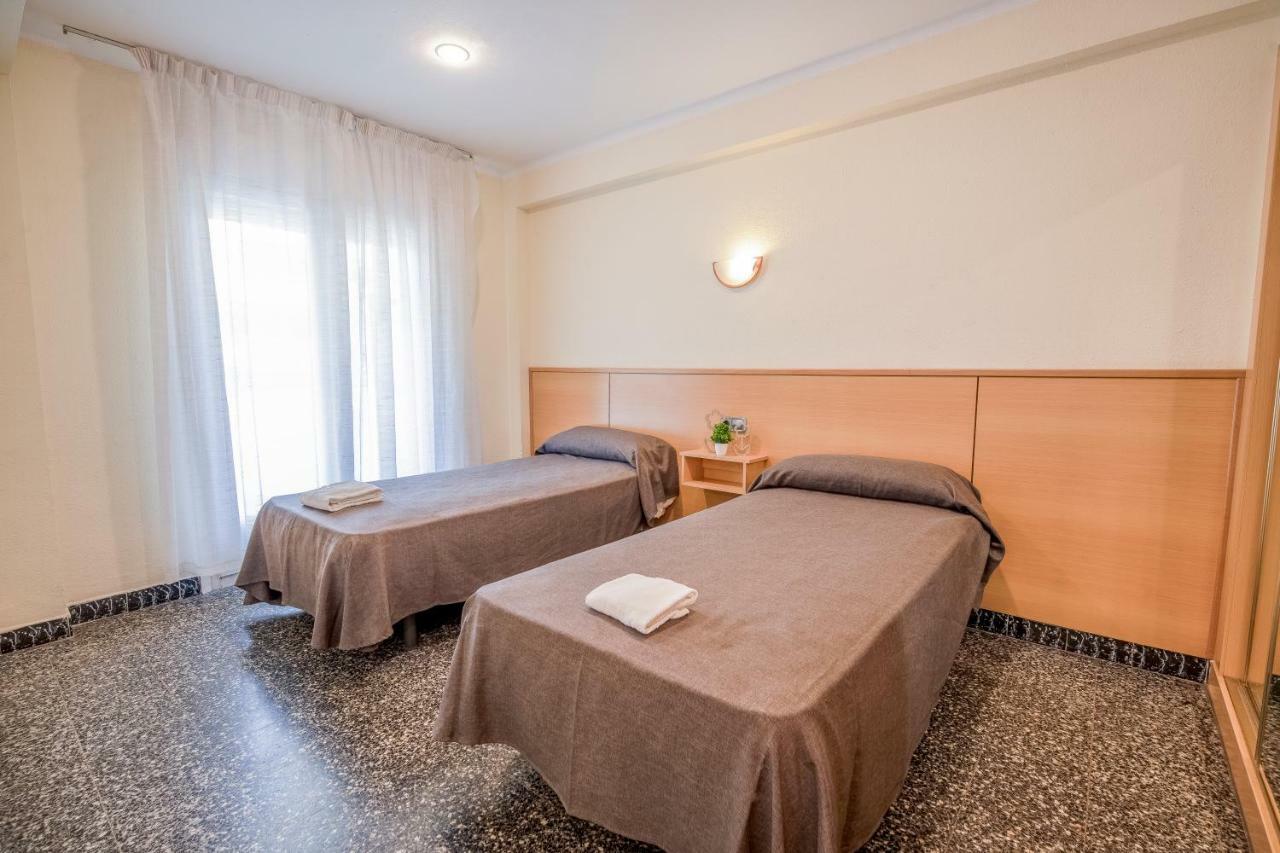 Rentalmar Goya Salou Exteriör bild